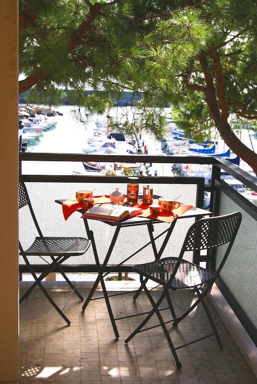 Ferienwohnung La Terrazza Tra Pini E Mare San Bartolomeo Al Mare Zimmer foto
